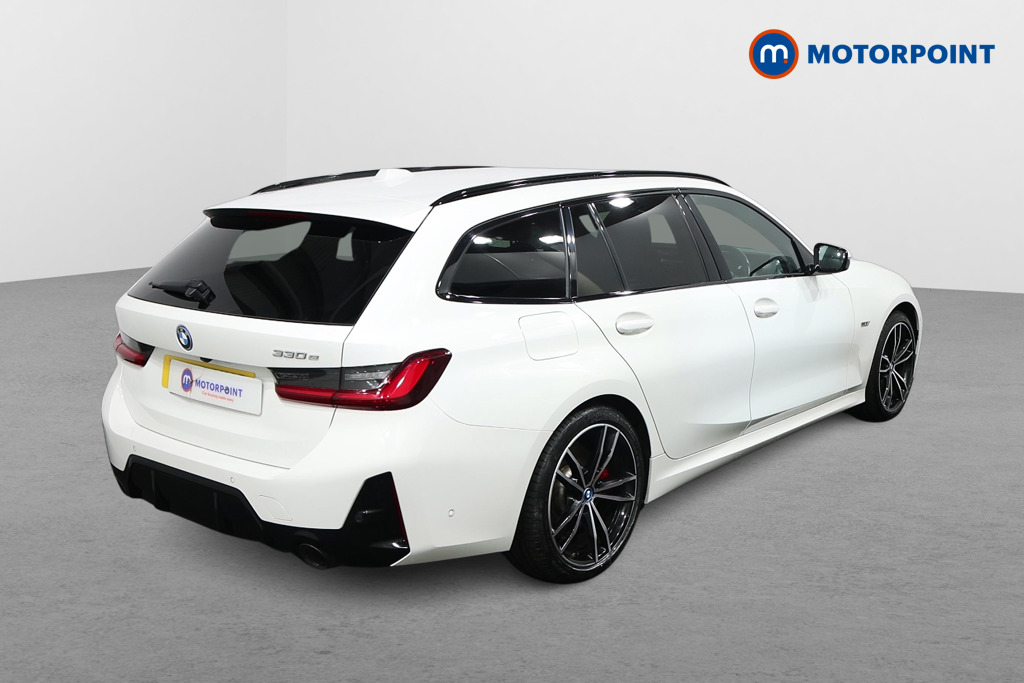 BMW 3 Series M Sport Automatic Petrol Plug-In Hybrid Estate - Stock Number (1484152) - Drivers side rear corner