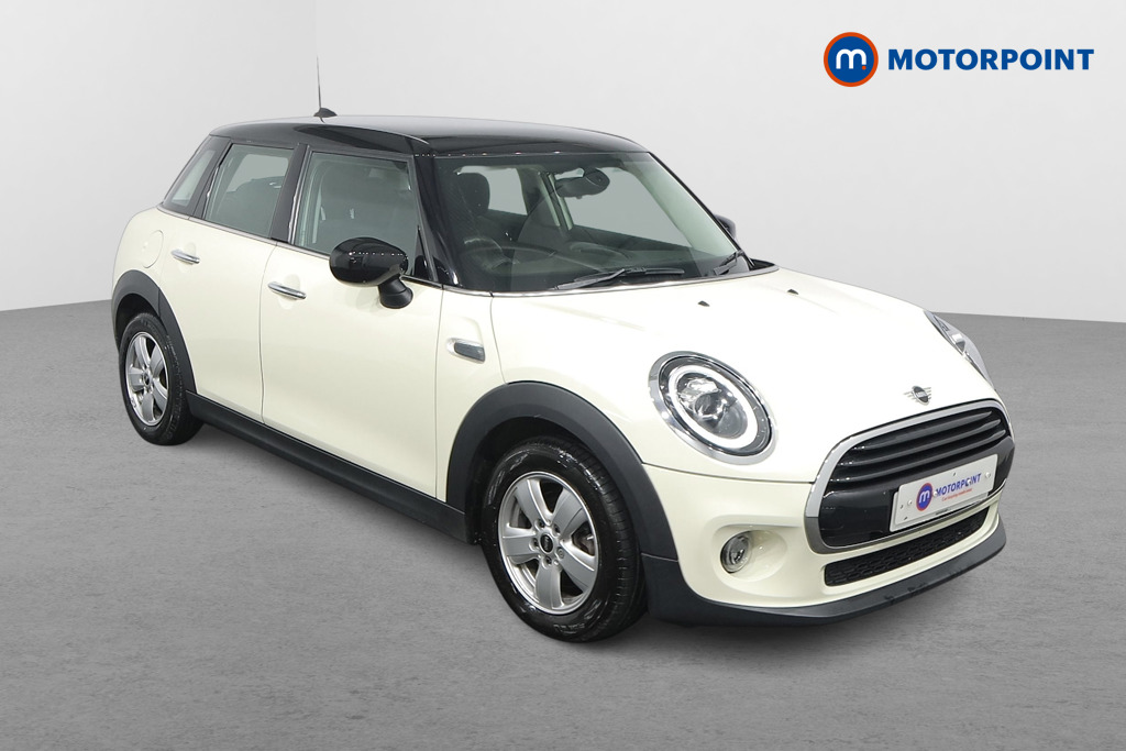 Mini Hatchback Cooper Classic Manual Petrol Hatchback - Stock Number (1489341) - Drivers side front corner