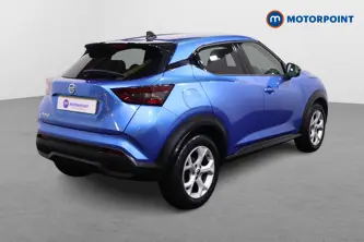 Nissan Juke N-Connecta Manual Petrol SUV - Stock Number (1483604) - Drivers side rear corner