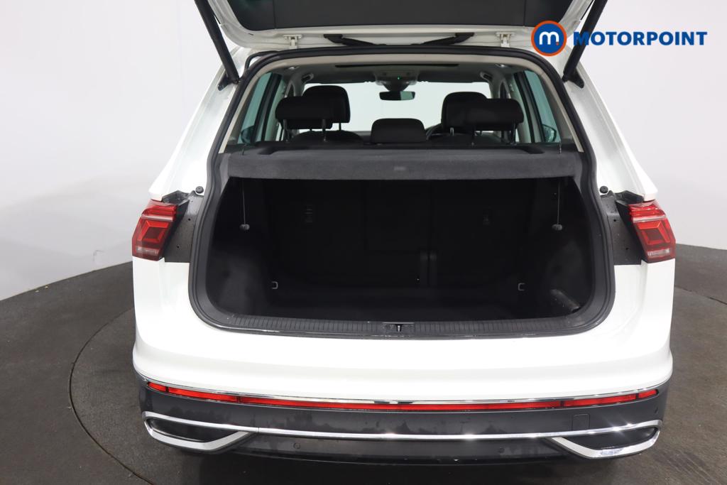 Volkswagen Tiguan Elegance Automatic Petrol SUV - Stock Number (1486299) - 19th supplementary image