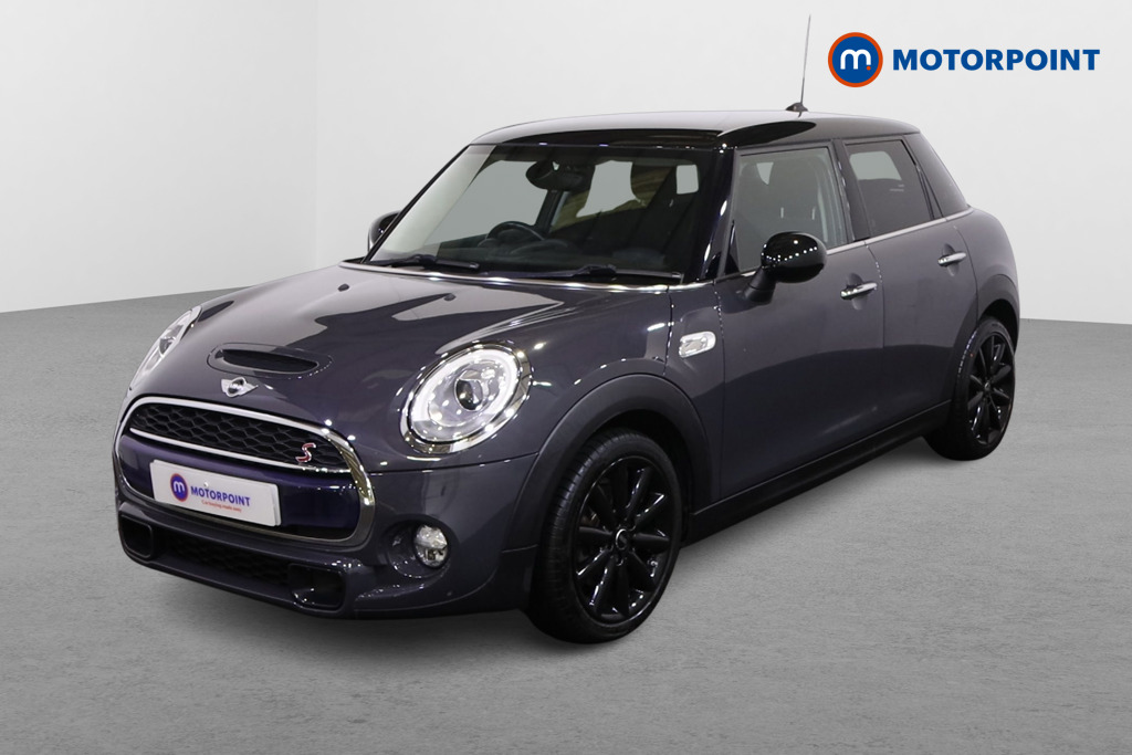 Mini Hatchback Cooper S Manual Diesel Hatchback - Stock Number (1487474) - Passenger side front corner