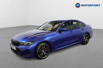 BMW 3 Series M Sport Automatic Petrol Plug-In Hybrid Saloon - Stock Number (1492501) - Passenger side front corner