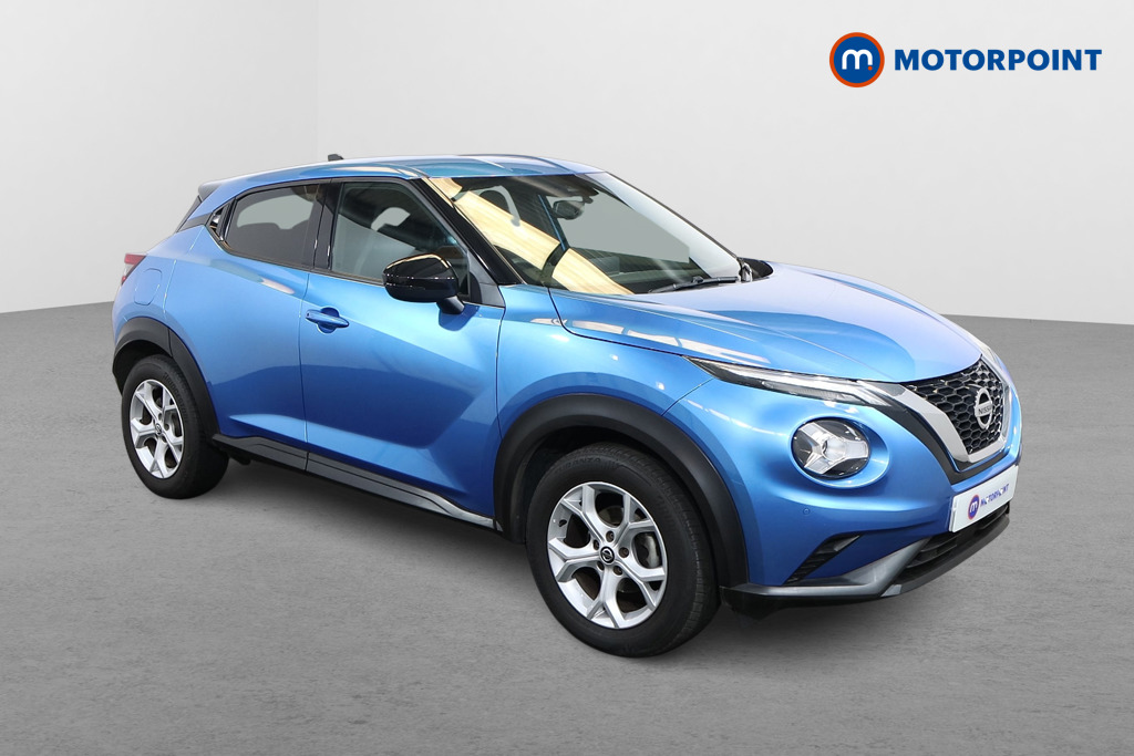 Nissan Juke N-Connecta Manual Petrol SUV - Stock Number (1481435) - Drivers side front corner