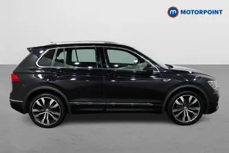 Volkswagen Tiguan R-Line Tech Automatic Petrol SUV - Stock Number (1481754) - Drivers side