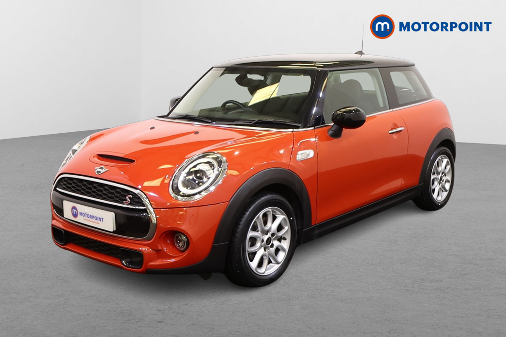 Mini Hatchback Cooper S Classic Manual Petrol Hatchback - Stock Number (1486807) - Passenger side front corner