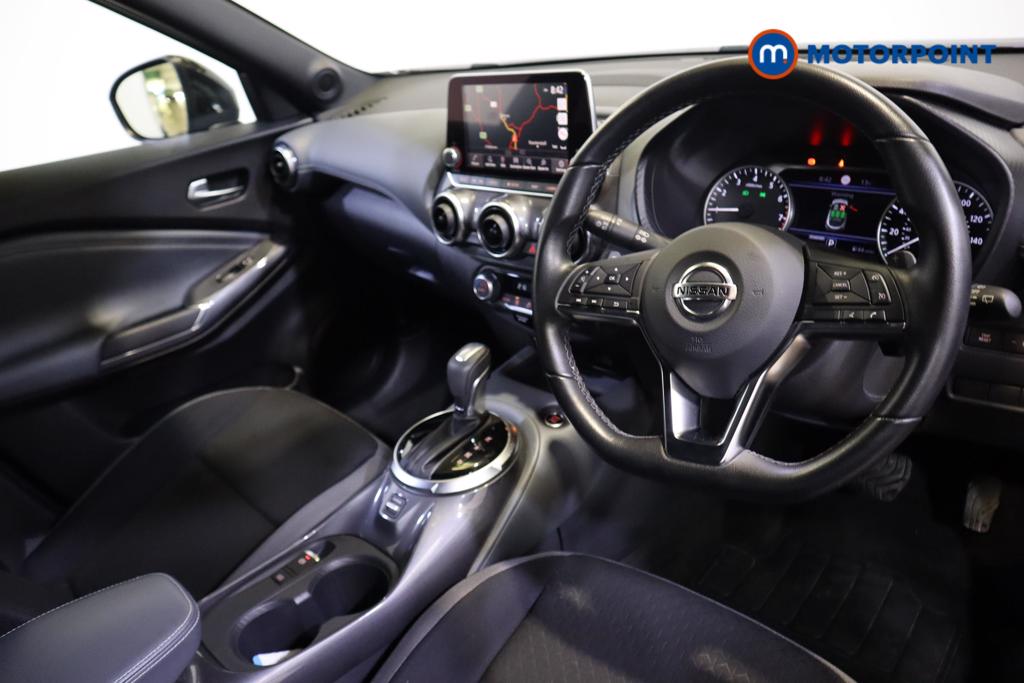 Nissan Juke N-Connecta Automatic Petrol SUV - Stock Number (1489756) - 1st supplementary image