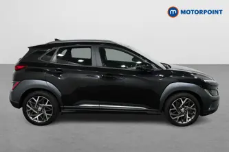 Hyundai Kona Premium Automatic Petrol-Electric Hybrid SUV - Stock Number (1489826) - Drivers side