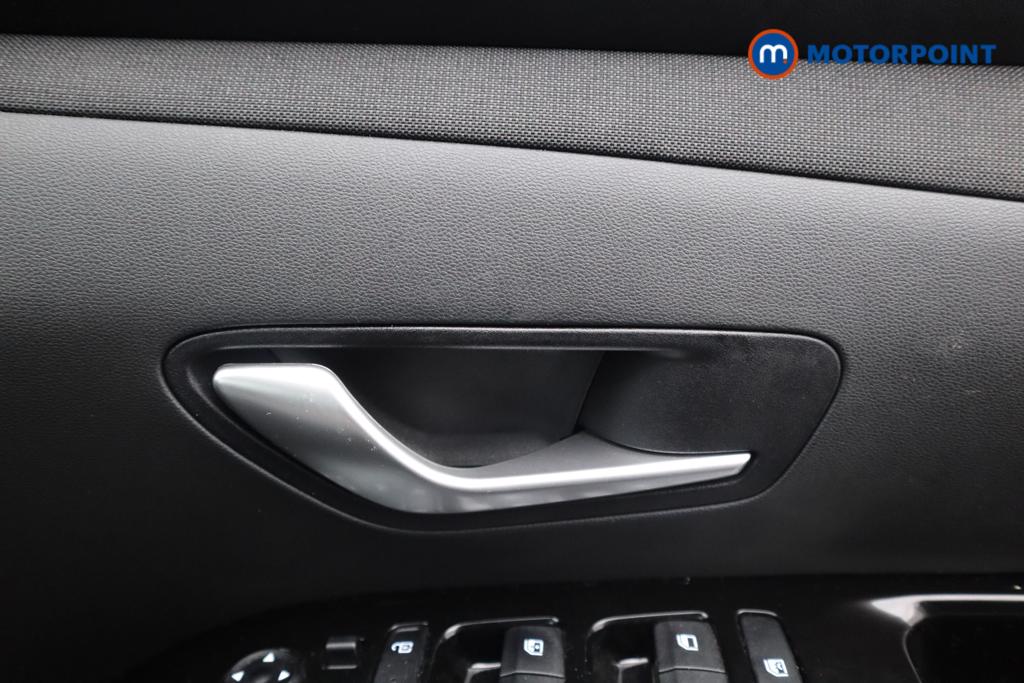 Hyundai Tucson Se Connect Manual Petrol SUV - Stock Number (1491227) - 14th supplementary image