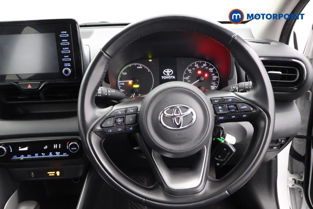 Toyota Yaris Icon Automatic Petrol-Electric Hybrid Hatchback - Stock Number (1493264) - 1st supplementary image