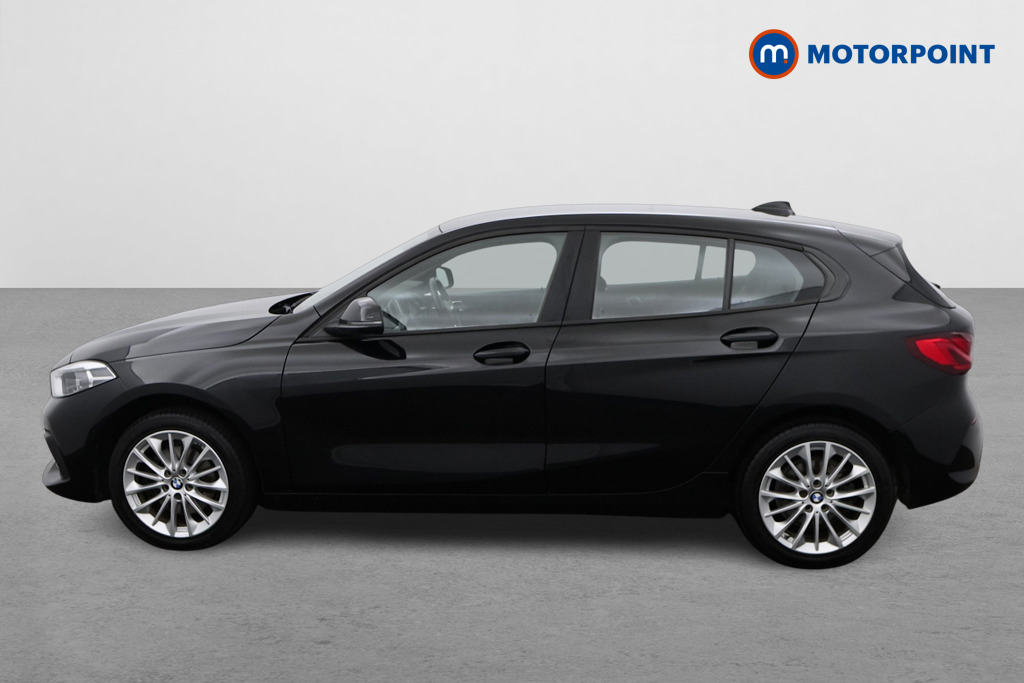 BMW 1 Series SE Manual Diesel Hatchback - Stock Number (1487067) - Passenger side