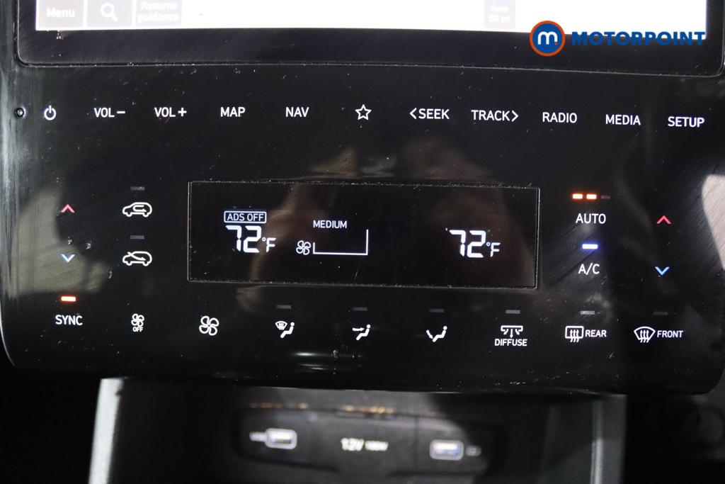 Hyundai Tucson Se Connect Manual Petrol SUV - Stock Number (1489989) - 13th supplementary image