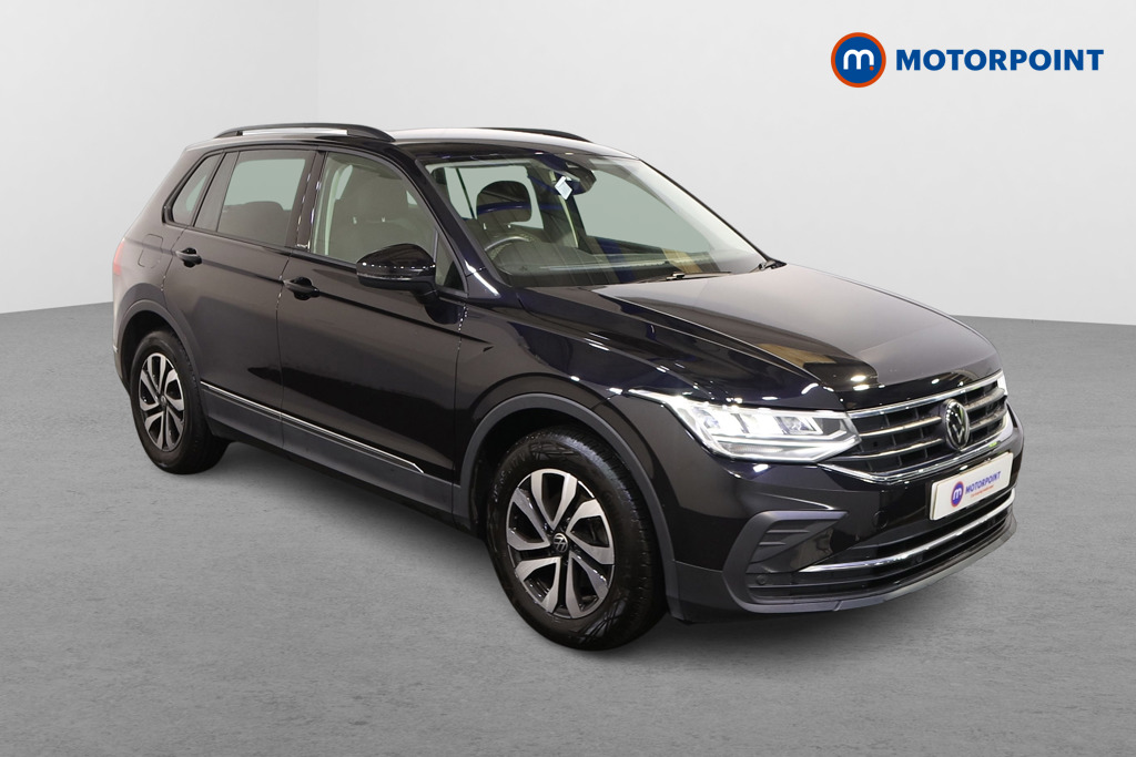 Volkswagen Tiguan Active Automatic Petrol SUV - Stock Number (1491337) - Drivers side front corner