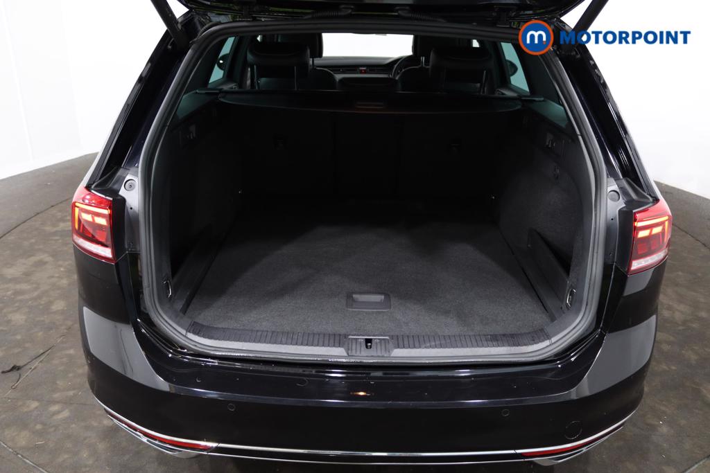 Volkswagen Passat R-Line Automatic Diesel Estate - Stock Number (1491289) - 34th supplementary image