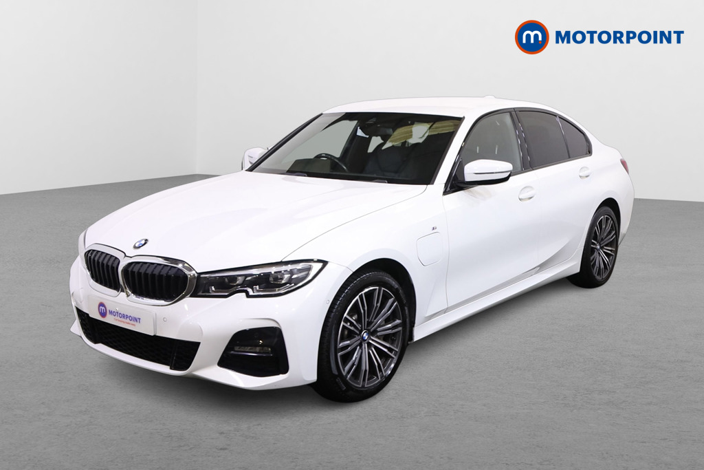 BMW 3 Series M Sport Automatic Petrol Plug-In Hybrid Saloon - Stock Number (1492394) - Passenger side front corner