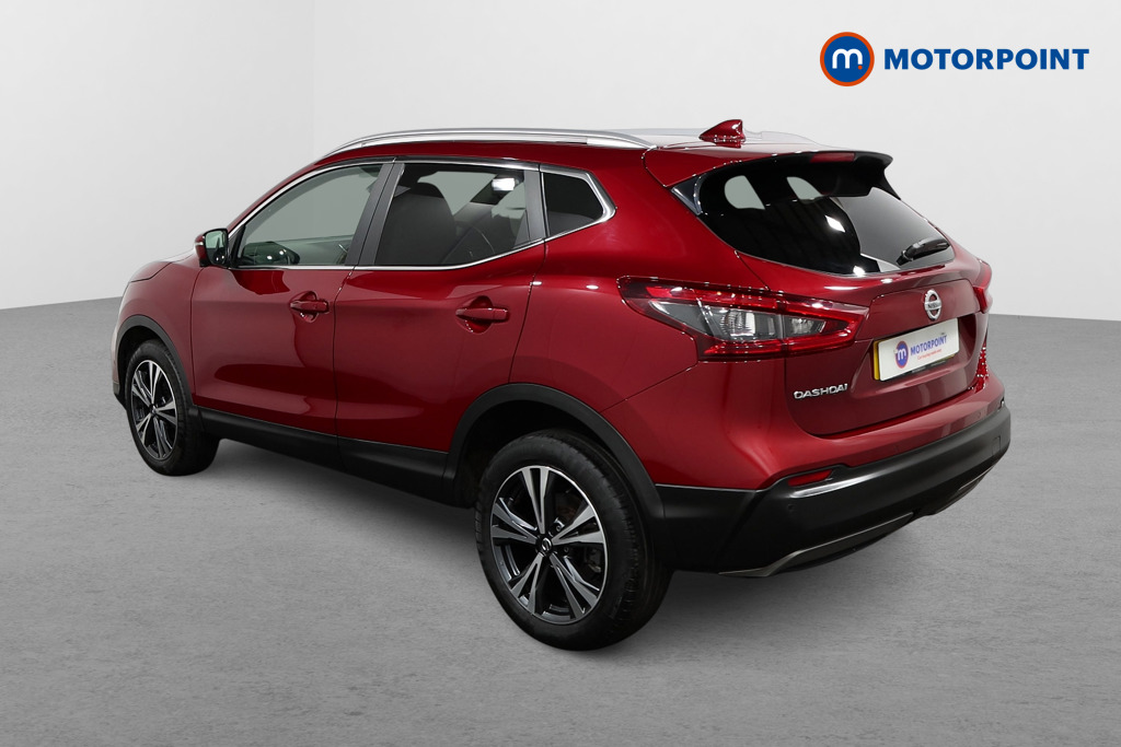 Nissan Qashqai N-Connecta Automatic Petrol SUV - Stock Number (1492407) - Passenger side rear corner