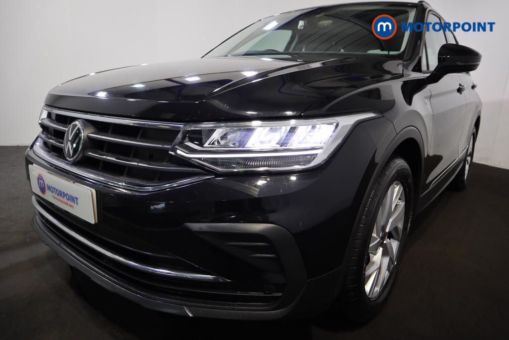 Volkswagen Tiguan Life Manual Petrol SUV - Stock Number (1486903) - 25th supplementary image