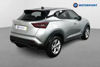 Nissan Juke N-Connecta Manual Petrol SUV - Stock Number (1491741) - Drivers side rear corner