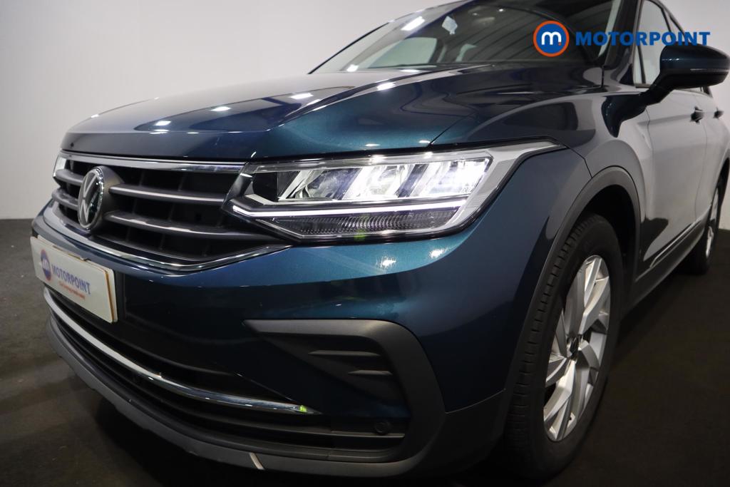 Volkswagen Tiguan Life Automatic Petrol SUV - Stock Number (1491951) - 24th supplementary image