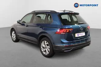 Volkswagen Tiguan Life Automatic Petrol SUV - Stock Number (1491951) - Passenger side rear corner