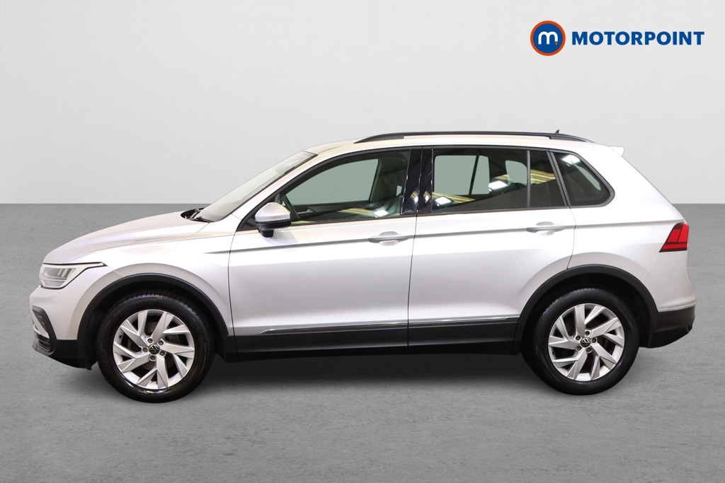 Volkswagen Tiguan Life Manual Petrol SUV - Stock Number (1493014) - Passenger side