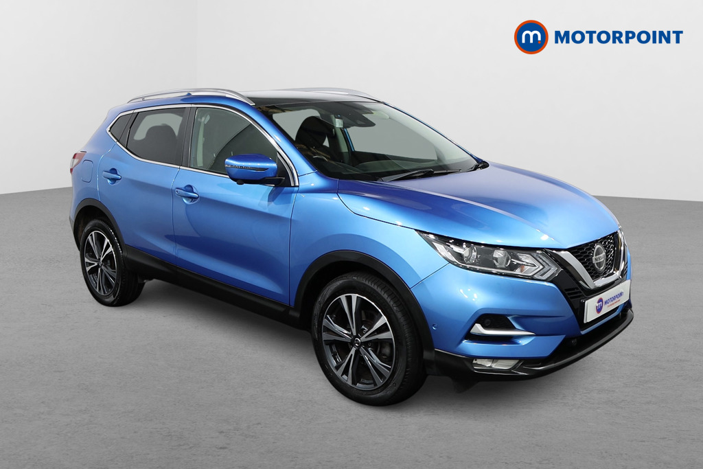 Nissan Qashqai N-Connecta Automatic Petrol SUV - Stock Number (1495430) - Drivers side front corner