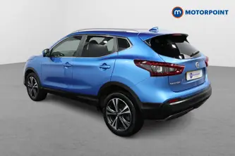 Nissan Qashqai N-Connecta Automatic Petrol SUV - Stock Number (1495430) - Passenger side rear corner