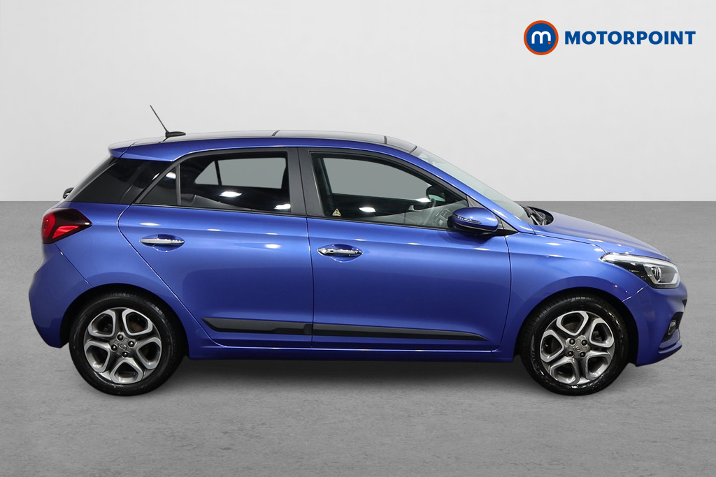 Hyundai I20 Premium Se Nav Manual Petrol Hatchback - Stock Number (1489194) - Drivers side