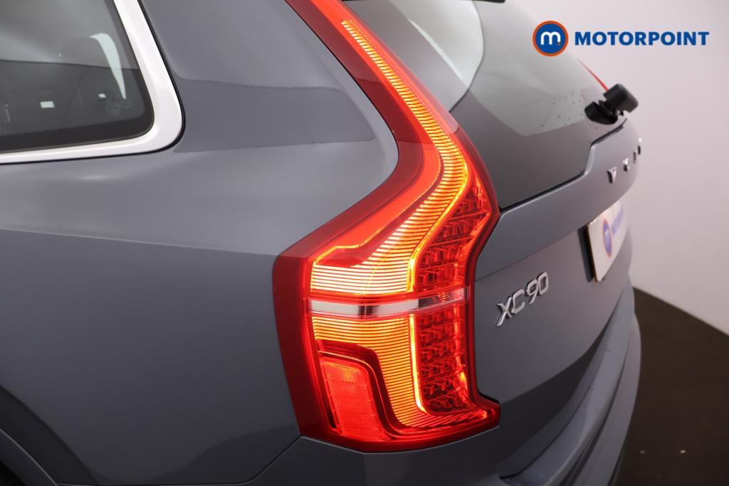 Volvo Xc90 Core Automatic Petrol SUV - Stock Number (1489959) - 19th supplementary image