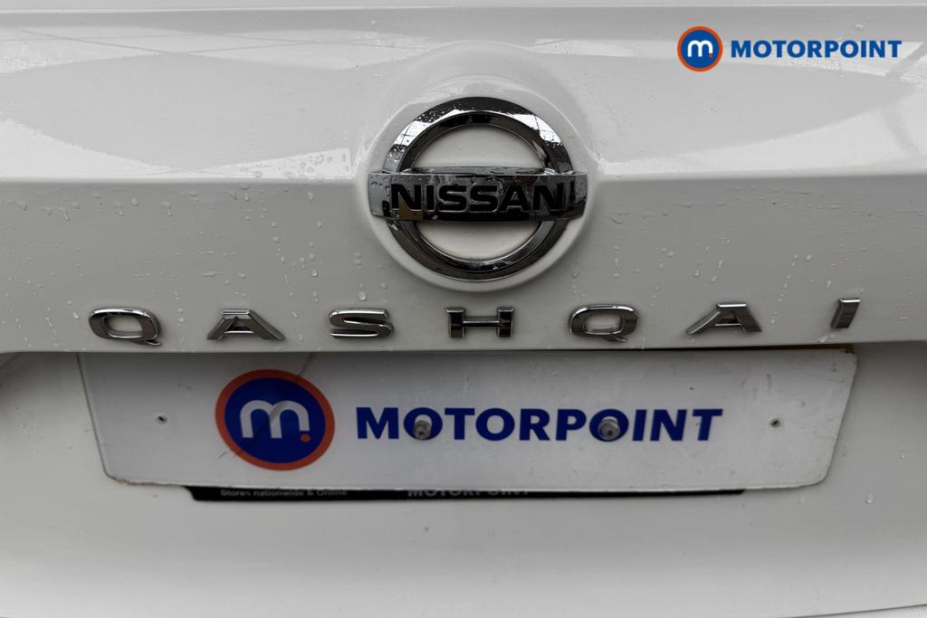 Nissan Qashqai N-Connecta Manual Petrol SUV - Stock Number (1491721) - 19th supplementary image