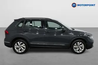 Volkswagen Tiguan Life Automatic Petrol Plug-In Hybrid SUV - Stock Number (1496688) - Drivers side