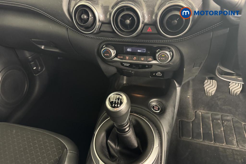 Nissan Juke N-Connecta Manual Petrol SUV - Stock Number (1480325) - 11th supplementary image