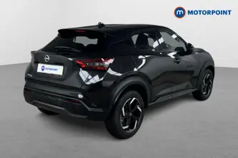 Nissan Juke N-Connecta Manual Petrol SUV - Stock Number (1480325) - Drivers side rear corner