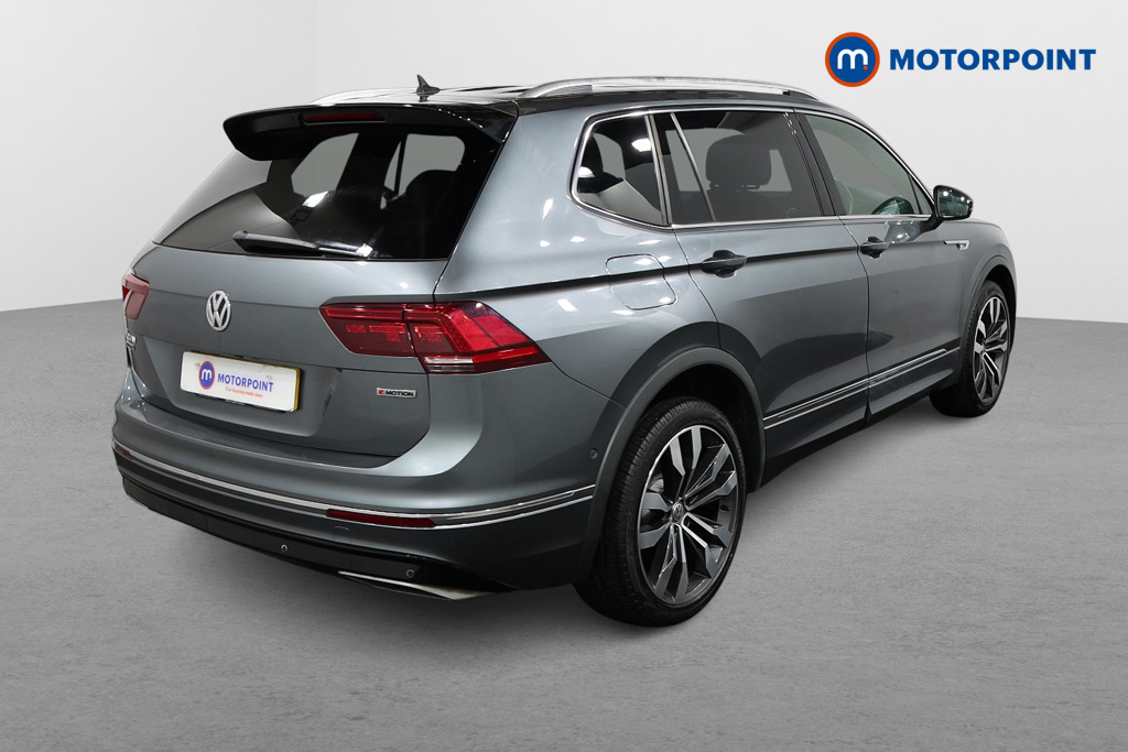 Volkswagen Tiguan Allspace R-Line Tech Automatic Diesel SUV - Stock Number (1486112) - Drivers side rear corner