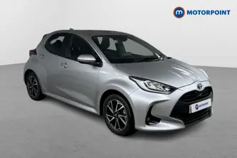 Toyota Yaris Design Automatic Petrol-Electric Hybrid Hatchback - Stock Number (1491799) - Drivers side front corner