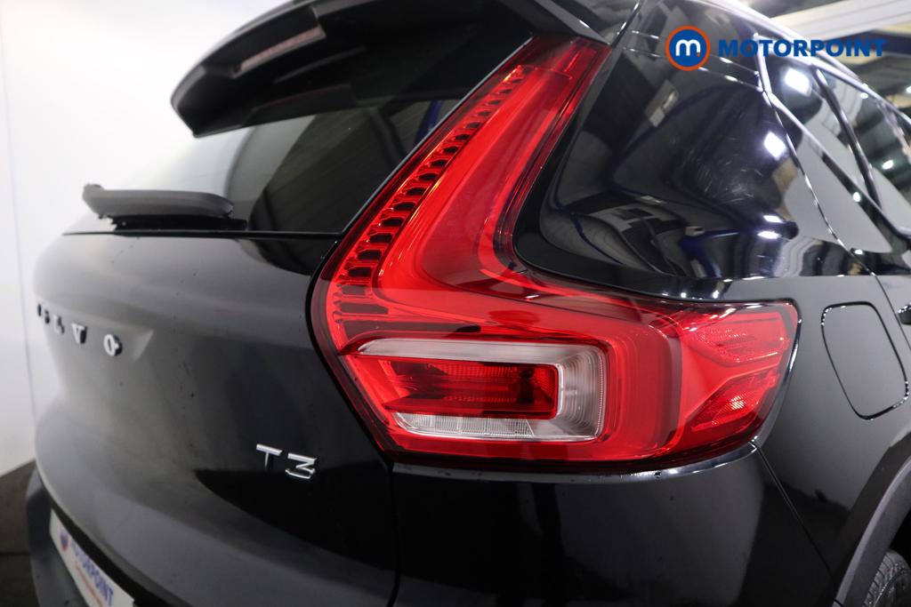 Volvo Xc40 Momentum Manual Petrol SUV - Stock Number (1492254) - 19th supplementary image