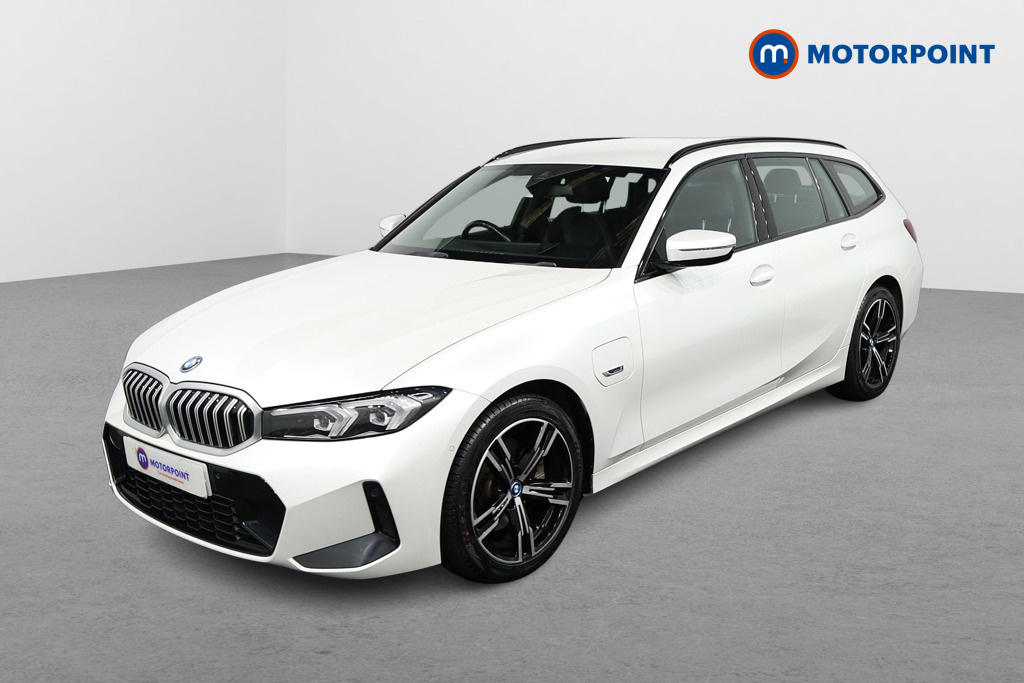 BMW 3 Series M Sport Automatic Petrol Plug-In Hybrid Estate - Stock Number (1494555) - Passenger side front corner