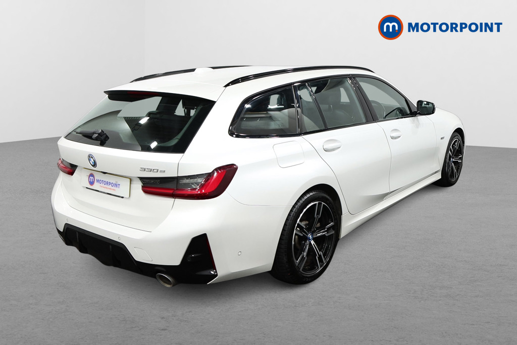 BMW 3 Series M Sport Automatic Petrol Plug-In Hybrid Estate - Stock Number (1494555) - Drivers side rear corner