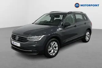 Volkswagen Tiguan Life Automatic Petrol SUV - Stock Number (1489548) - Passenger side front corner