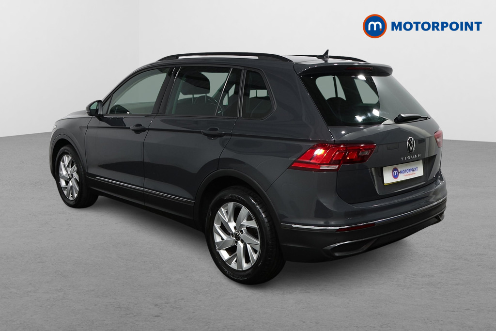 Volkswagen Tiguan Life Automatic Petrol SUV - Stock Number (1489548) - Passenger side rear corner