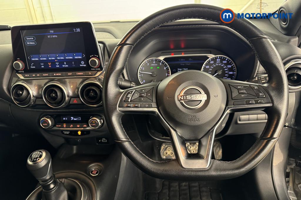 Nissan Juke N-Connecta Manual Petrol SUV - Stock Number (1492500) - 1st supplementary image