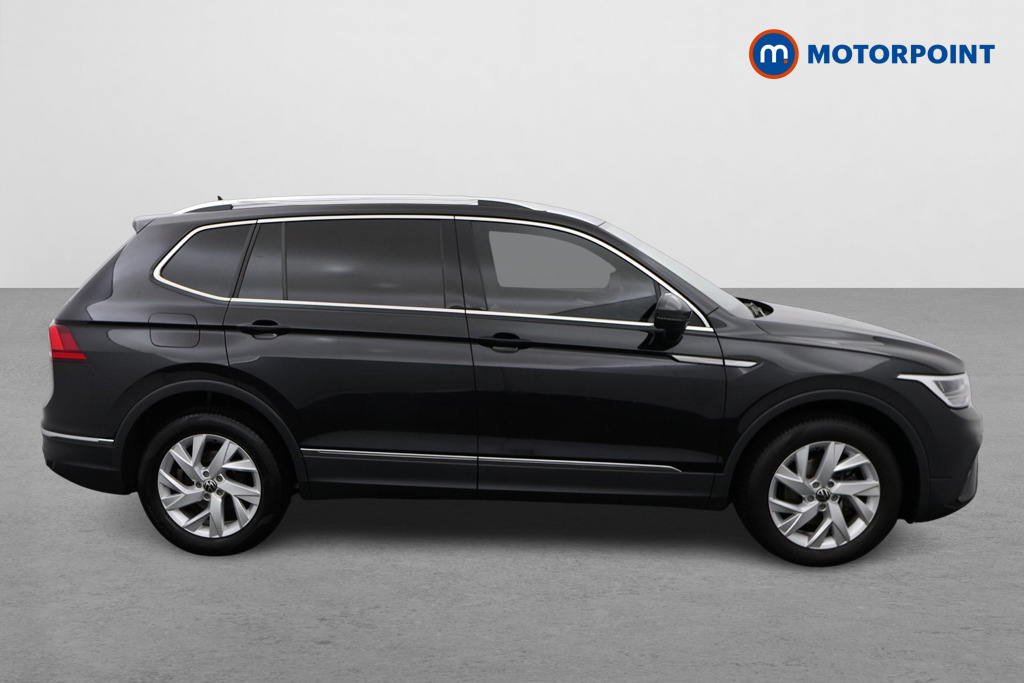 Volkswagen Tiguan Allspace Life Automatic Diesel SUV - Stock Number (1495208) - Drivers side