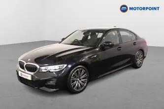 BMW 3 Series M Sport Automatic Diesel Saloon - Stock Number (1496279) - Passenger side front corner