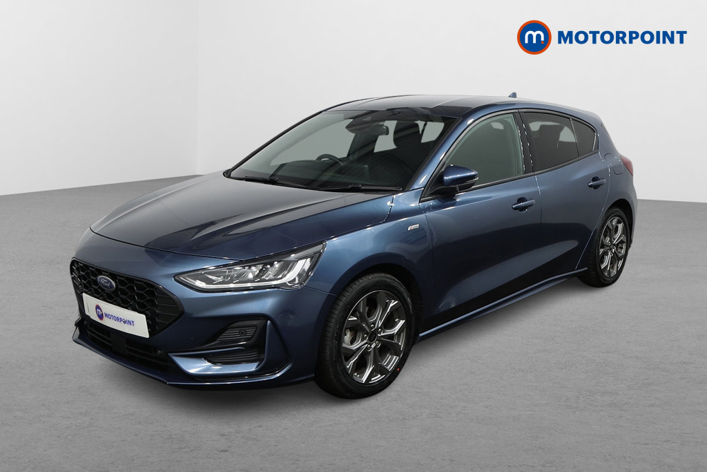 Ford Focus St-Line Style Automatic Petrol-Electric Hybrid Hatchback - Stock Number (1482772) - Passenger side front corner