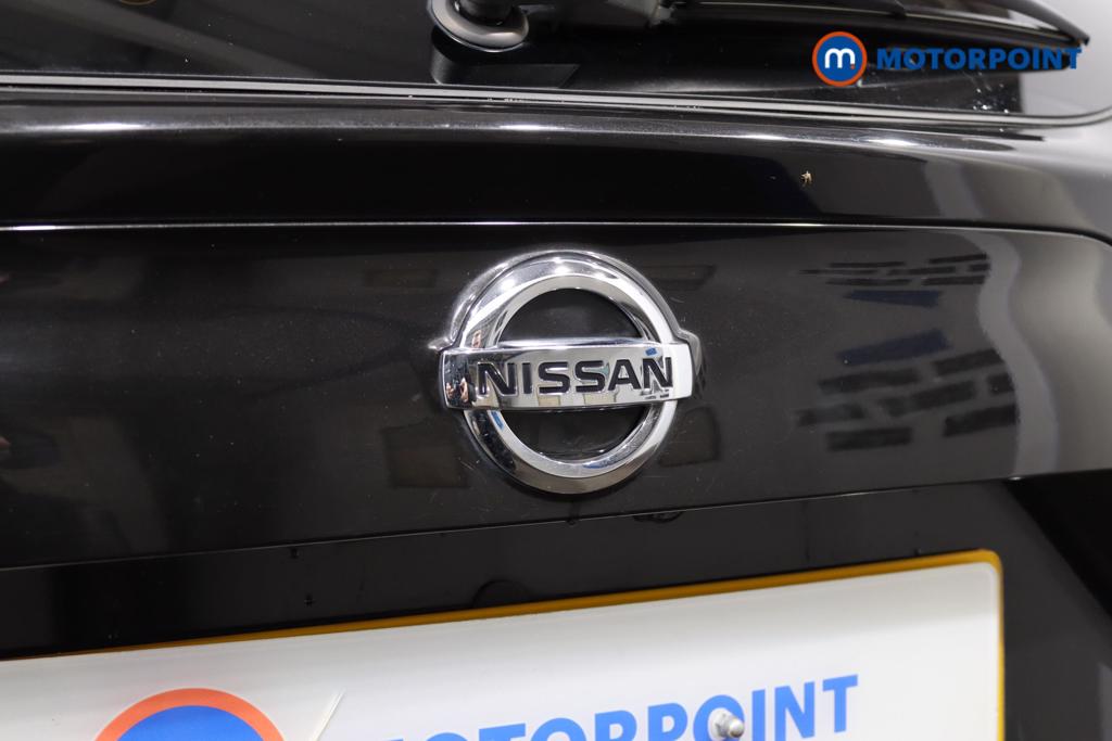 Nissan Qashqai N-Connecta Manual Diesel SUV - Stock Number (1484976) - 29th supplementary image