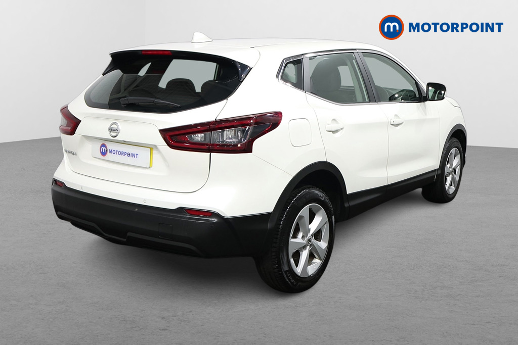 Nissan Qashqai Acenta Premium Automatic Petrol SUV - Stock Number (1489532) - Drivers side rear corner