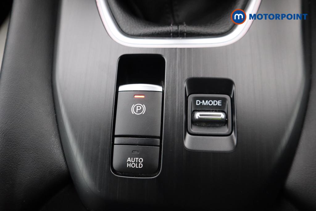 Nissan Qashqai N-Connecta Manual Petrol SUV - Stock Number (1489966) - 15th supplementary image