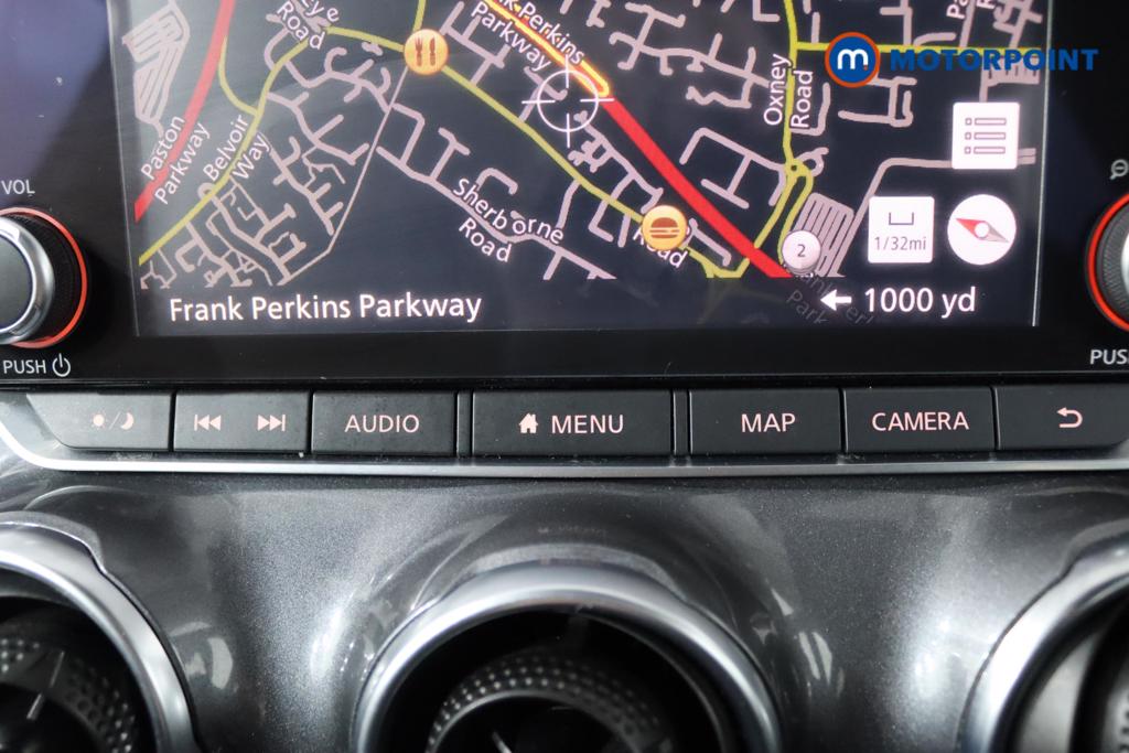 Nissan Juke N-Connecta Manual Petrol SUV - Stock Number (1491725) - 13th supplementary image