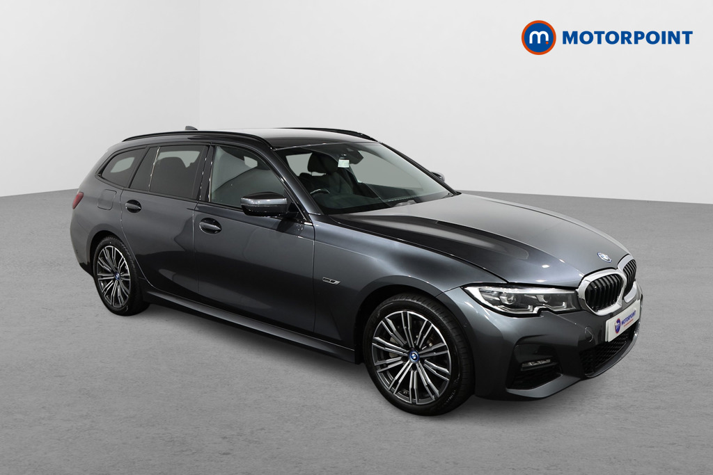 BMW 3 Series M Sport Automatic Petrol Plug-In Hybrid Estate - Stock Number (1492374) - Drivers side front corner