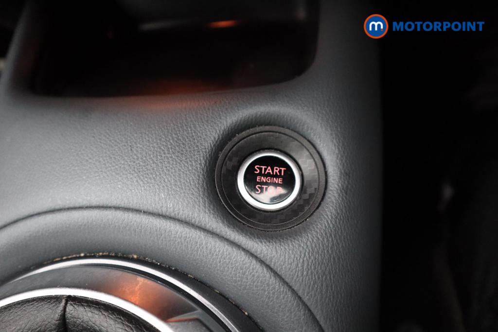 Nissan Juke N-Connecta Manual Petrol SUV - Stock Number (1496311) - 15th supplementary image