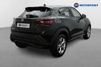 Nissan Juke N-Connecta Manual Petrol SUV - Stock Number (1496311) - Drivers side rear corner